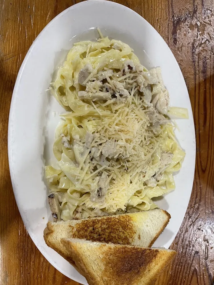Fettuccini Alfredo